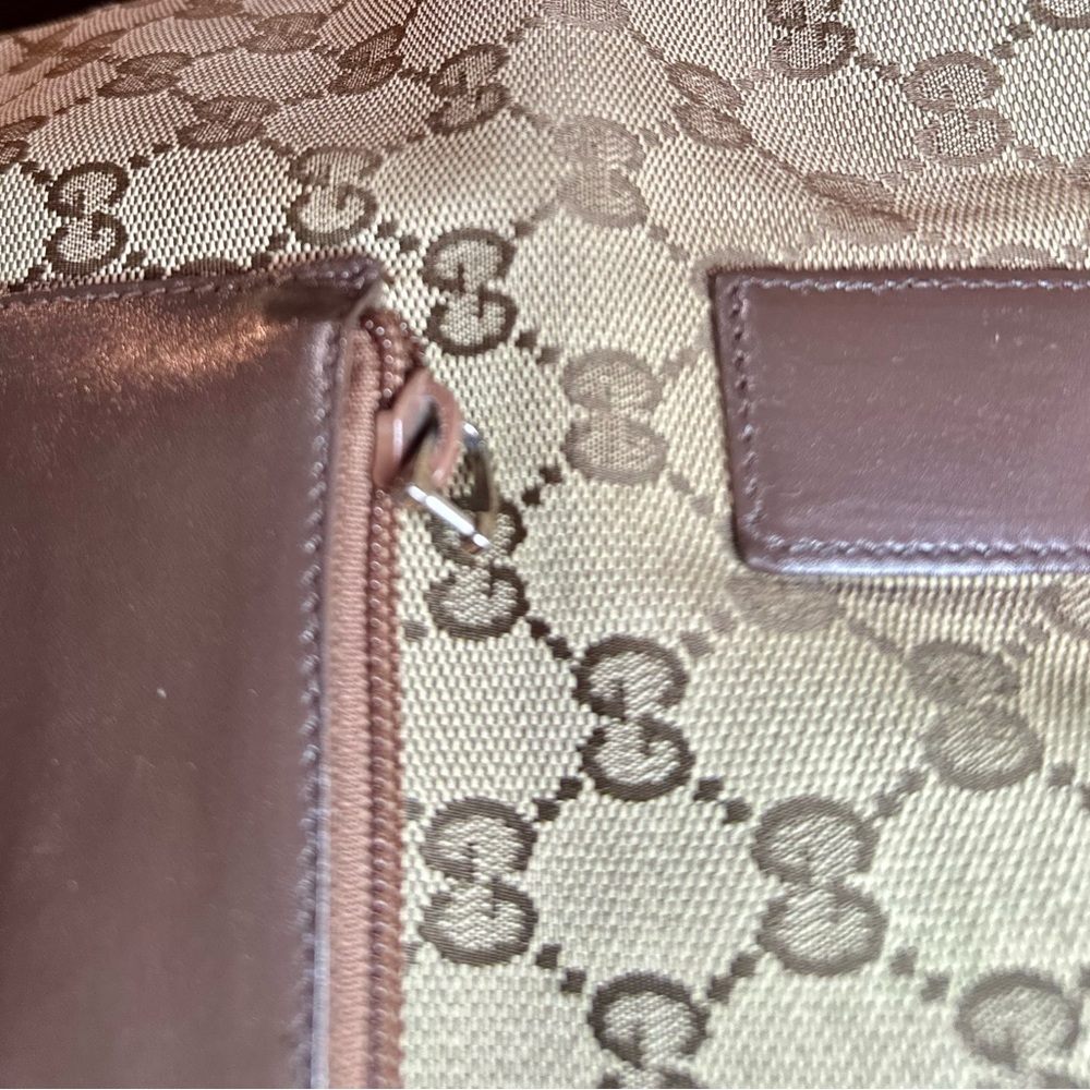 Gucci Brown Monogram Tote Bag - Picture 4 of 11